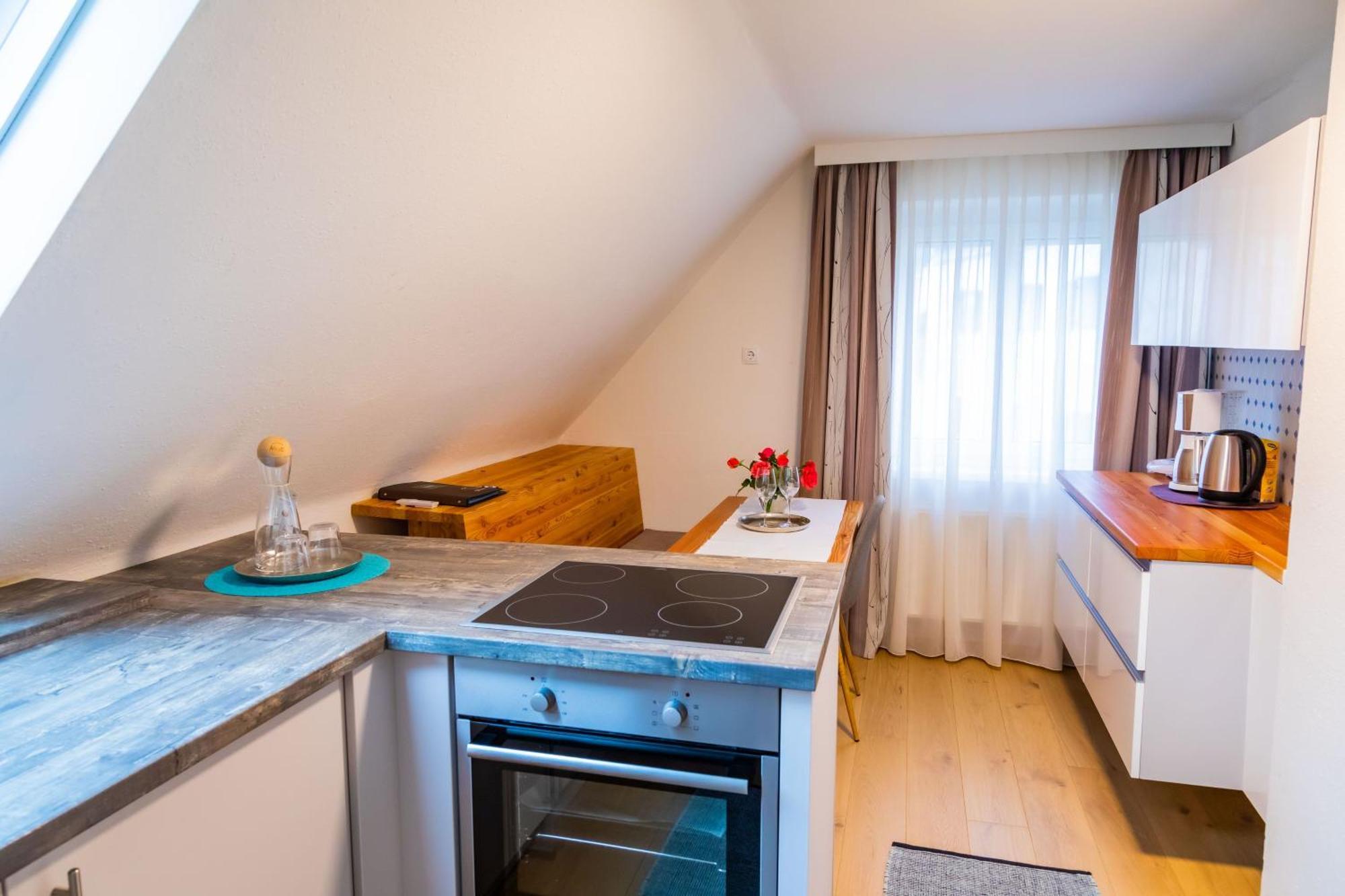 Apartmenthaus Pastner Am Teich Übelbach Екстериор снимка