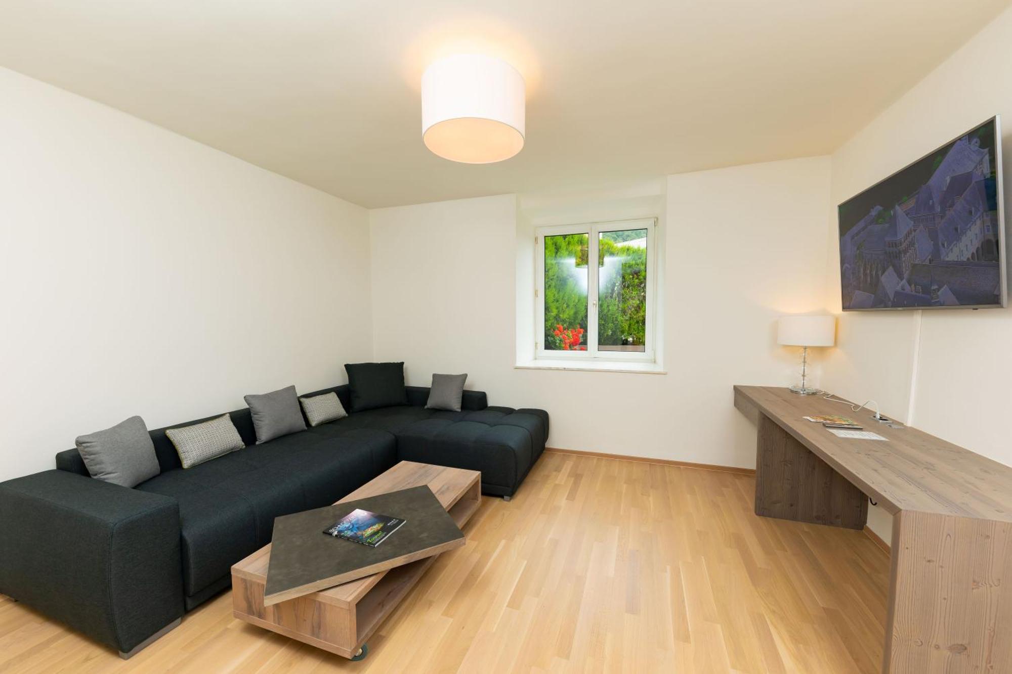 Apartmenthaus Pastner Am Teich Übelbach Екстериор снимка